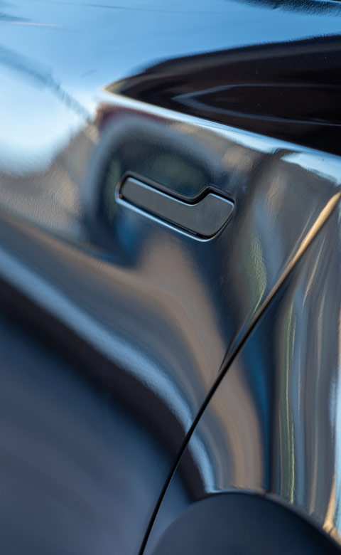 Side door of car